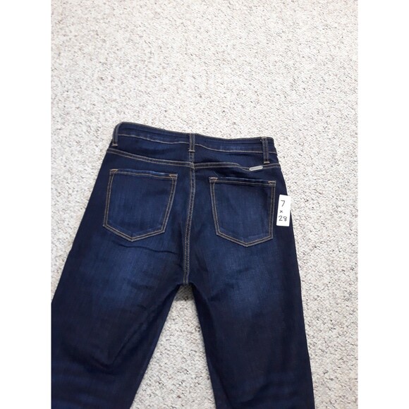 7/27 KanCan High-Rise Button Fly Lightly Distressed Dark Wash Raw Fray Hem - Picture 7 of 9